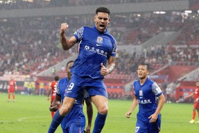 九游-德国杯赛程吃紧，上海申花冲刺阶段再遭质疑，质疑声仍在，更衣室氛围转暖的简单介绍-九游