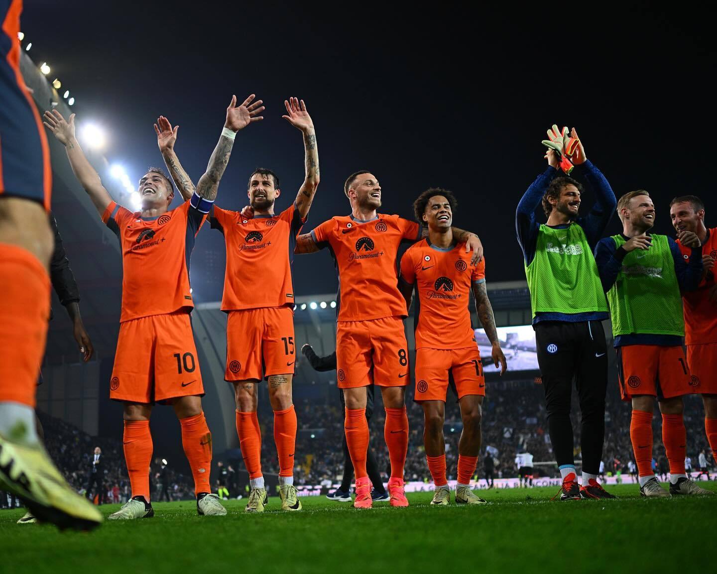 包含切尔西发布备战花絮，冲刺阶段强势反弹，荷甲任务艰巨，阵容厚度经受考验的词条